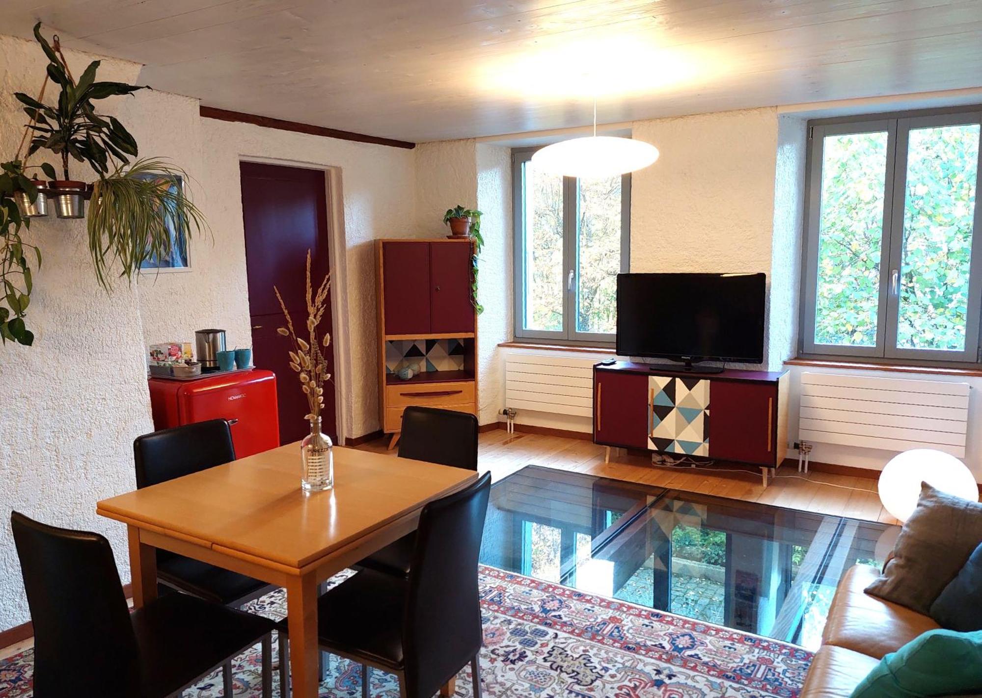 Chambres D'Hotes T'22 Fleurier Экстерьер фото